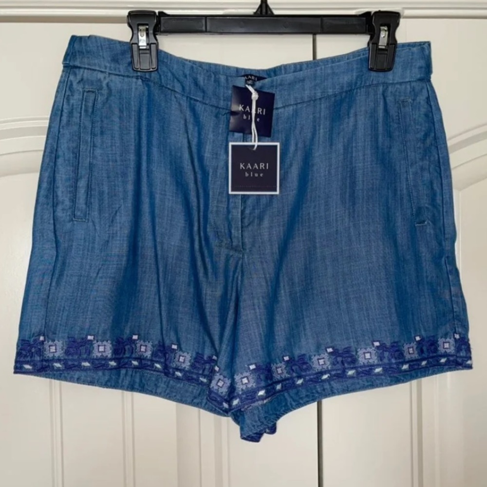 KAARI Blue shorts size 10